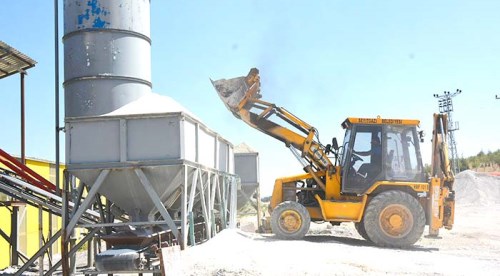 Seyitgazi parke taşını kendisi üretiyor
