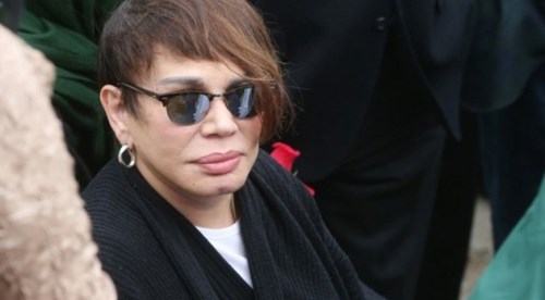 Sezen Aksu tüm hesaplarını kapattı