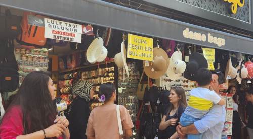 Sıcak havalarda mutlaka şapka kullanılmalı