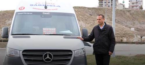 Sıfır Mercedes başına iş açtı: Sadece 4 gün dayandı!