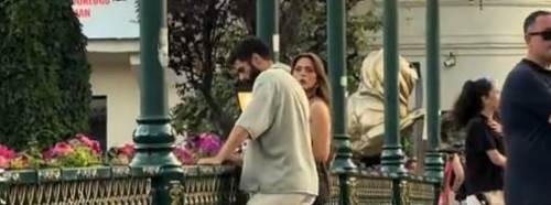 Sıla Türkoğlu ve Serkan Çayoğlu Eskişehir’de görüntülendi: Porsuk’ta kamera karşısına geçtiler