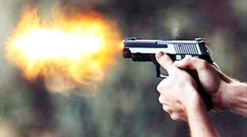 Silahla boynundan vurulan kişi ağır yaralandı