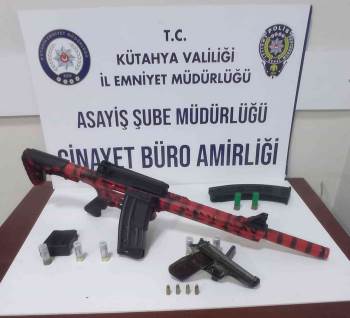 Silahla Tehdit, Mala Zarar Verme Zanlısı İki Kişi Silah Ve Mühimmatlarla Yakalandı
