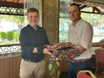 Simav’Da İlçe Tarım Müdürüne Veda Yemeği
