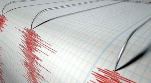 Simav’da korkutan deprem: Eskişehir de sallandı!