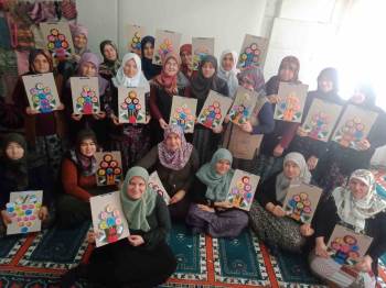 Simav’Da Kur’An Kursu Öğrencileri İzhar Dersini Tamamladı
