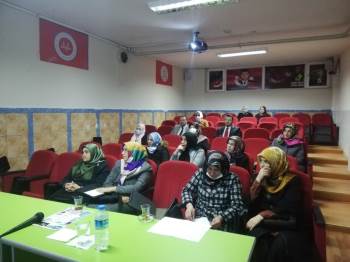 Simav’Da Kur’An Kursu Öğreticilerine Seminer
