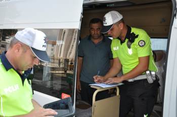 Simav’Da Okul Çevresi Ve Öğrenci Servis Denetimleri
