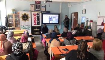 Simav’Da Tubim Tarafından 131 Anne Ve Anne Adayına Eğitim Verildi
