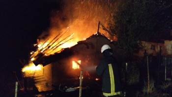 Simav’Daki Yangında Tek Katlı Ev Kül Oldu
