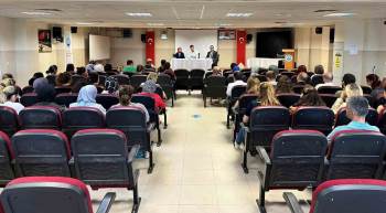 Simav Kaymakamı Karaloğlu, İngilizce Öğretmenleriyle Bir Araya Geldi
