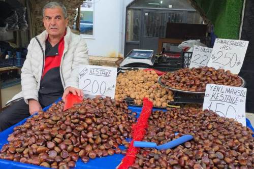 Simav kestanesi kış aylarında tezgahların gözdesi oldu