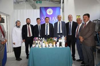 Simav Kozmetik Tesisinde İncelemelerde Bulundu
