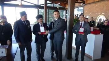 Simavlı Gazilerin 45 Yıllık Madalya Özlemi Sona Erdi
