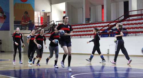 Şimşek Kızlar deplasmanda