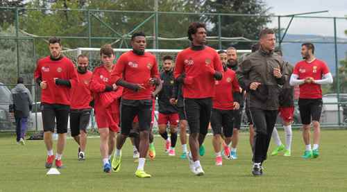 Şimşekler bugün uçuyor