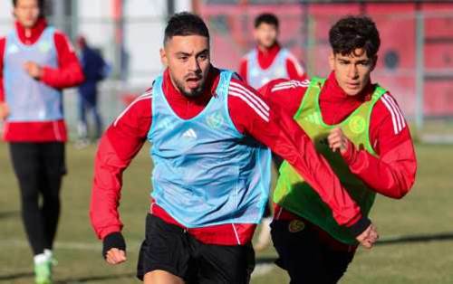 Şimşekler taktik çalıştı