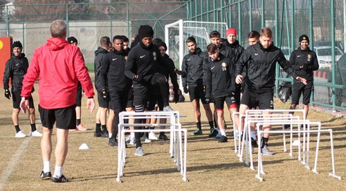 Şimşeklerden çifte mesai