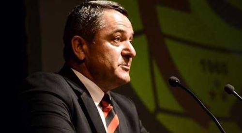 Sinan Özeçoğlu için hashtag açıp, haykırdılar!