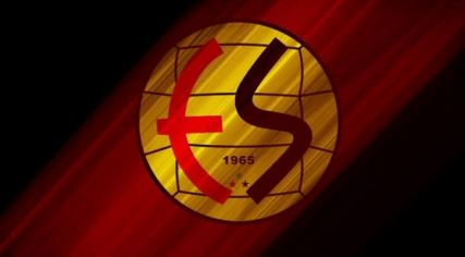 Sinan Özeçoğlu'ndan mesaj var...