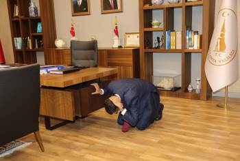 Sirenler "Deprem" İçin Çaldı
