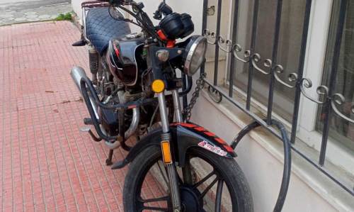 Şirintepe’de ilginç motosiklet kilitleme yöntemi