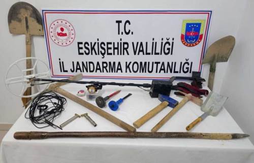 Sivrihisar'da kaçak kazıya suçüstü baskın!