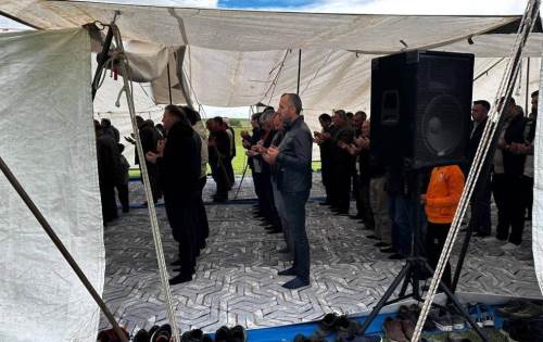 Sivrihisar’da yağmur sevinci sükür dualarıyla kutlandı
