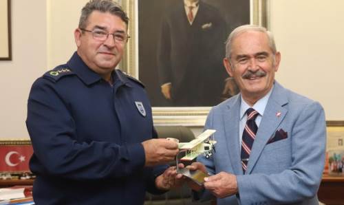 Sivrihisar'dan Yılmaz Büyükerşen'e önemli ziyaret