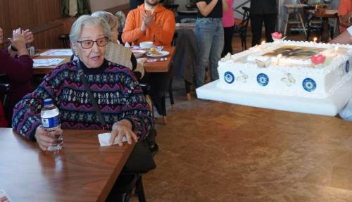 Sivrihisarlı Ayhan Teyzeye belediyeden büyük sürpriz!