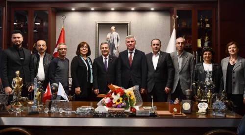 Sivrihisarlılar onu görmek için geldiler