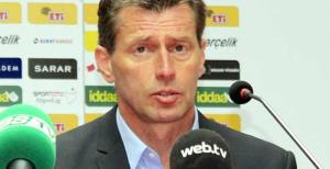 Skibbe: Hayal kırıklığına uğradım