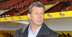 Skibbe seçimi bekliyor