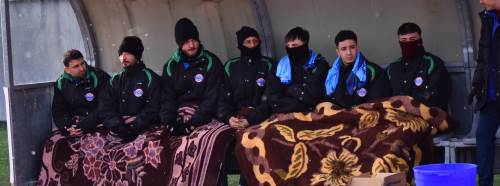 Soğuk hava oyuncuları zorluyor