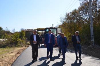 Söğütte Köylere Asfalt Atılıyor
