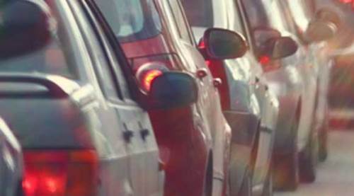 Sokak arası trafiğe dikkat!