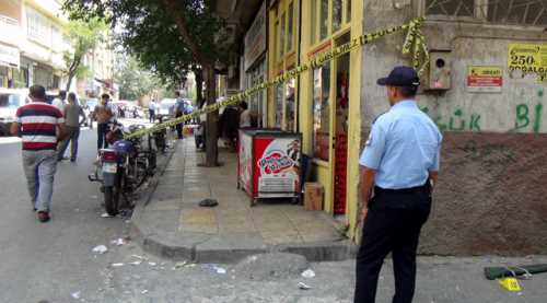 Sokak ortasında pompalı çatışma