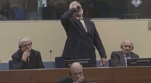 Son dakika... İşkenceci general duruşmada zehir içti!