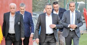 Son toplantısını yaptı 