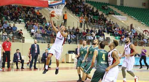 Son virajda zafere! 87-80