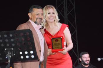 Songül Karlı, Kültür Turizm Ve Maden Festivali’Nde Sahne Aldı
