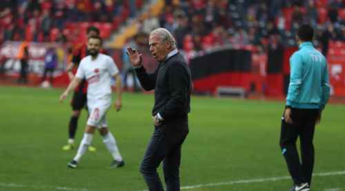 Sonuç değil futbol umut verdi