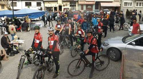 SPORCULAR POLİSE SİTEM ETTİ