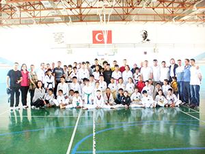 Sporculara sertifika dağıldı