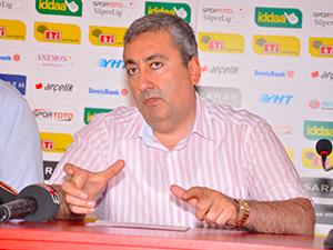 Stadyumda yalnız kalmamalıyız