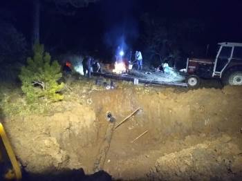 Su Arızası Gece Boyu Süren Mesai İle Giderildi
