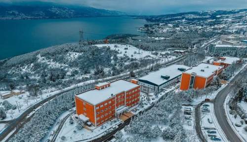 SUBÜ, YÖKAK’tan tam akreditasyon aldı