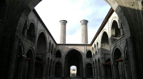 Suhte: Osmanlı Döneminde Medrese Öğrencilerine Yönelik Kullanılan Bir Terim ve Anlamı