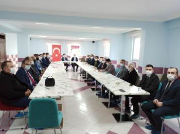 Şuhut’Ta ’İdare Şube Başkanları’ Toplantısı
