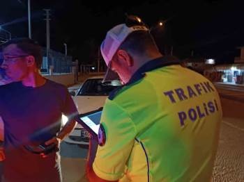 Şuhut’Ta Alkol Denetimi Yapıldı
